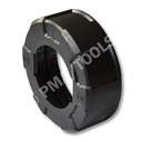 Cap for battery-powered and manual guns 